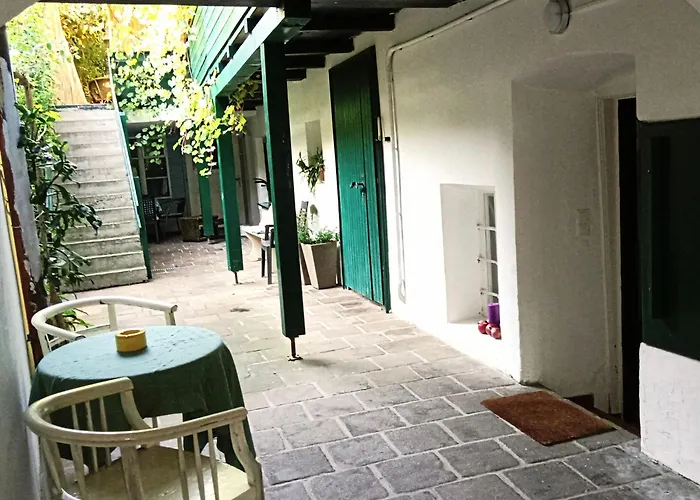 Apartment Mit 1 Schlafzimmer In Altstadthaus